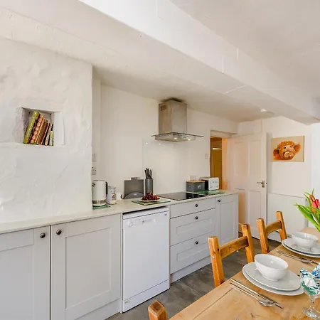 Court End * Silecroft